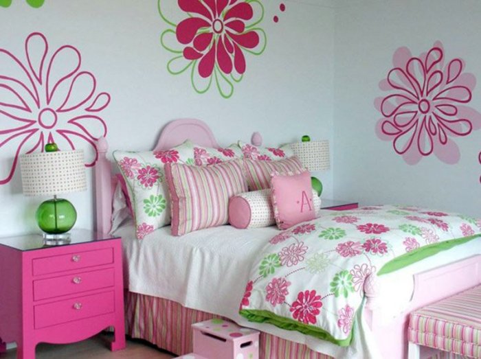 Pink and green bedroom ideas