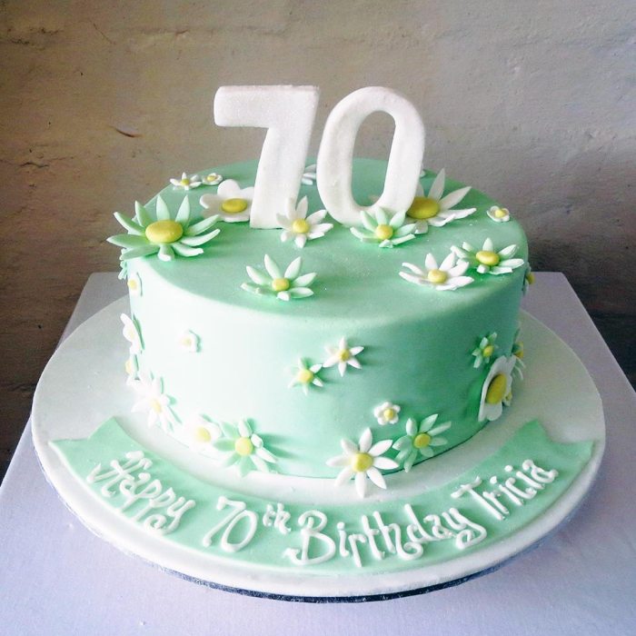 70th birthday cake ideas female