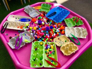 Tuff tray ideas eyfs