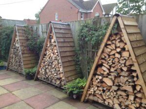 Outdoor log store ideas