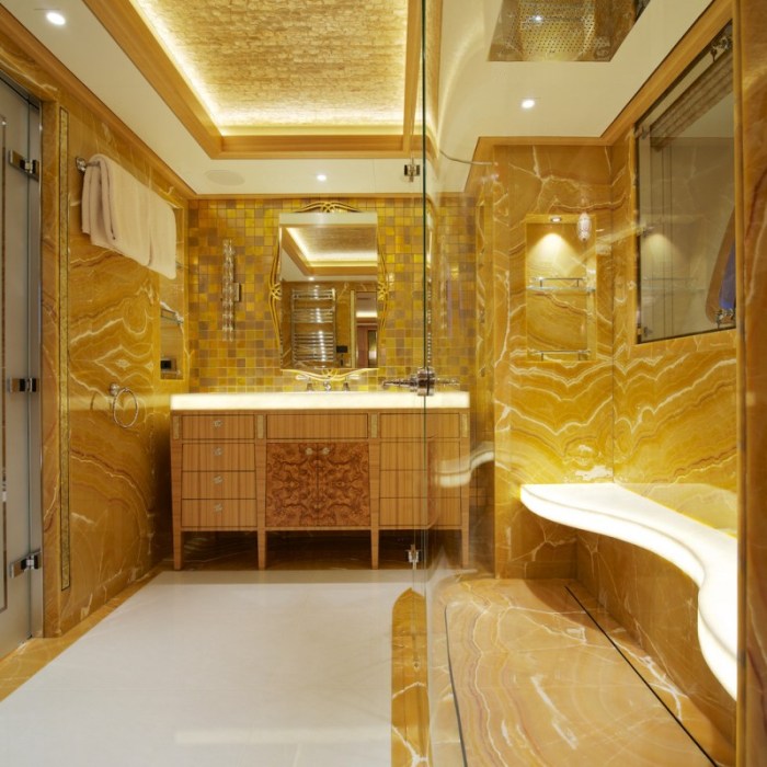 Gold bathroom ideas