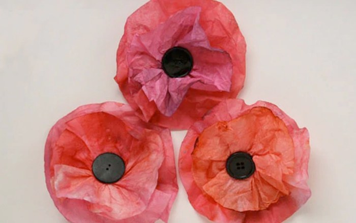 Remembrance egg crafts kids wreath poppy cartons craft carton poppies easy anzac veterans painted making activities school choose board